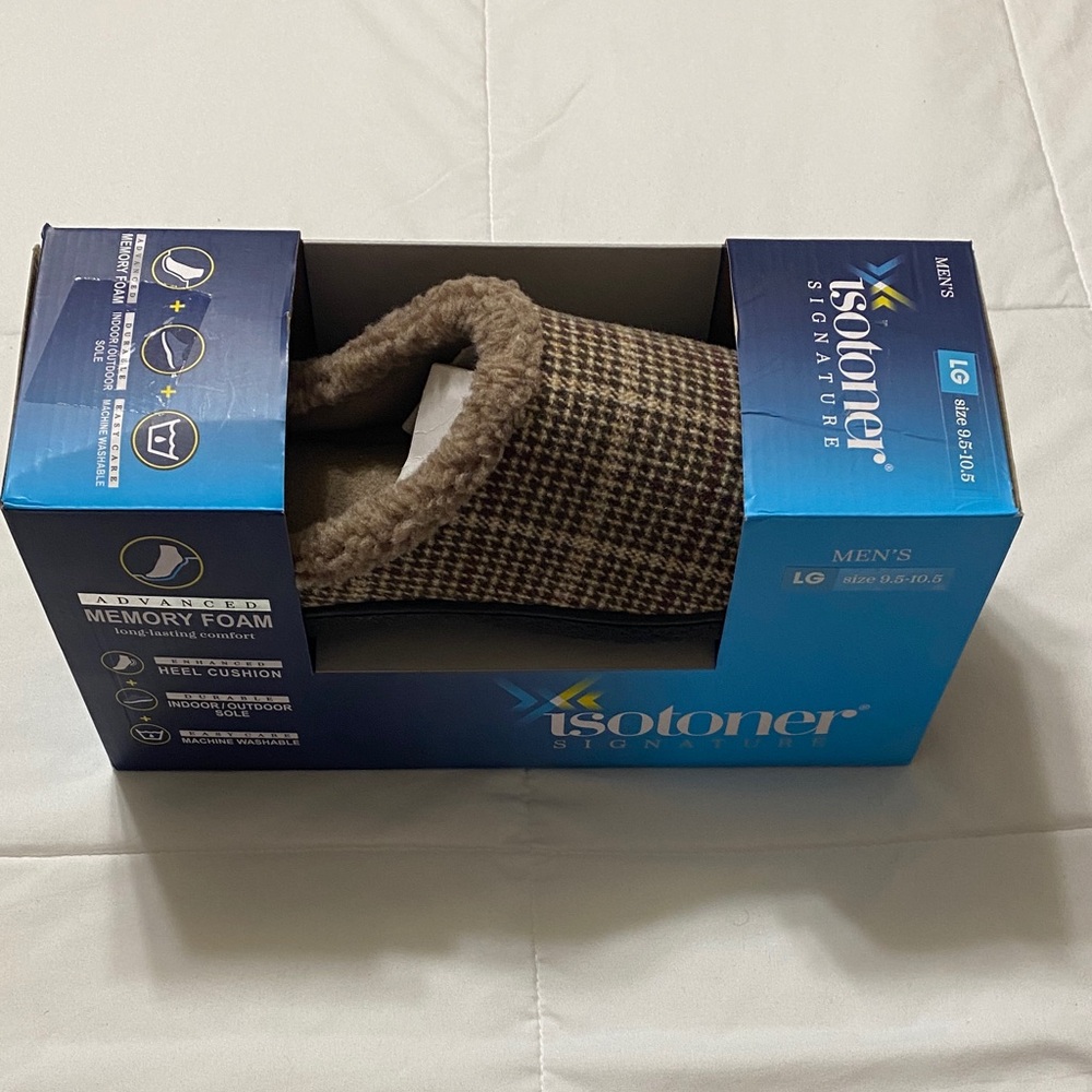 Isotoner Men's Houndstooth Memory Foam Slippers